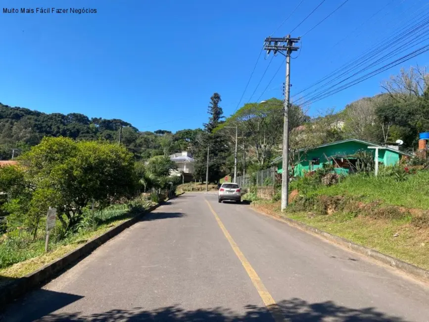 Foto 1 de Terreno / Lote à venda, 704m2 em Nova Petropolis - RS
