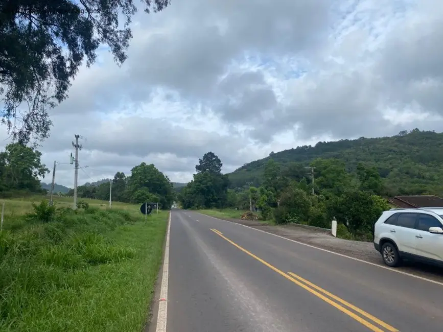 Terreno / Lote à venda, 734m2 em Nova Petropolis - RS - imagem 4 Foto 4 de Terreno / Lote à venda, 734m2 em Nova Petropolis - RS