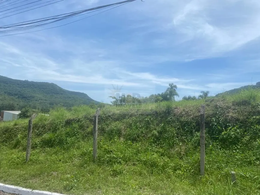 Foto 1 de Terreno / Lote à venda, 386m2 em Picada Cafe - RS