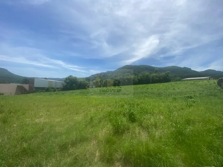 Foto 2 de Terreno / Lote à venda, 386m2 em Picada Cafe - RS