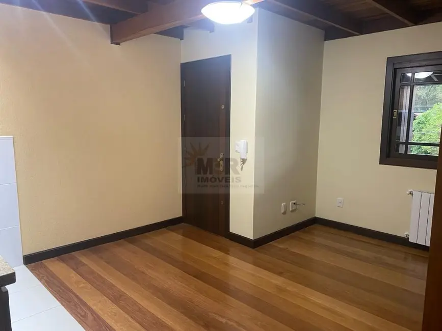 Apartamento com 1 quarto à venda, 74m2 em Canela - RS - imagem 3 Foto 3 de Apartamento com 1 quarto à venda, 74m2 em Canela - RS