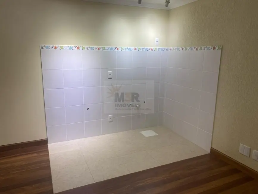 Foto 1 de Apartamento com 1 quarto à venda, 50m2 em Canela - RS