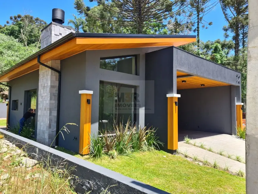 Foto 1 de Casa com 3 quartos à venda, 155m2 em Nova Petropolis - RS