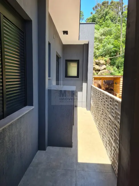 Casa com 3 quartos à venda, 155m2 em Nova Petropolis - RS - imagem 5 Foto 5 de Casa com 3 quartos à venda, 155m2 em Nova Petropolis - RS