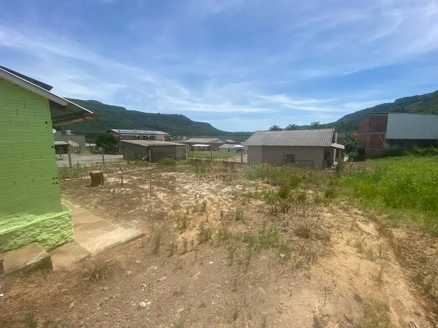 Sala Comercial com 1 quarto à venda, 143m2 em Picada Cafe - RS - imagem 5 Foto 5 de Sala Comercial com 1 quarto à venda, 143m2 em Picada Cafe - RS