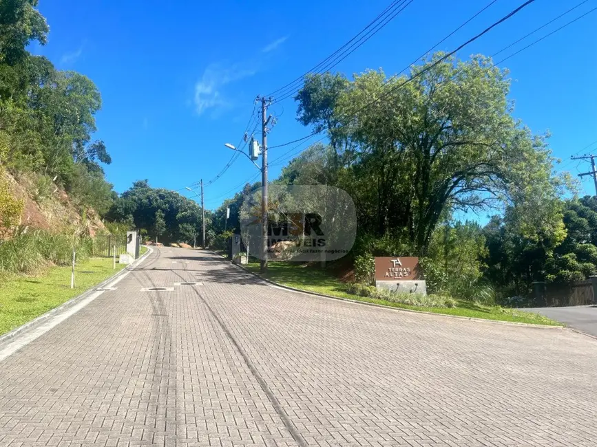 Foto 1 de Terreno / Lote à venda, 504m2 em Gramado - RS