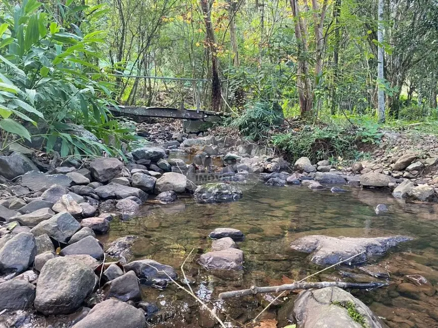 Foto 2 de Terreno / Lote à venda em Nova Petropolis - RS