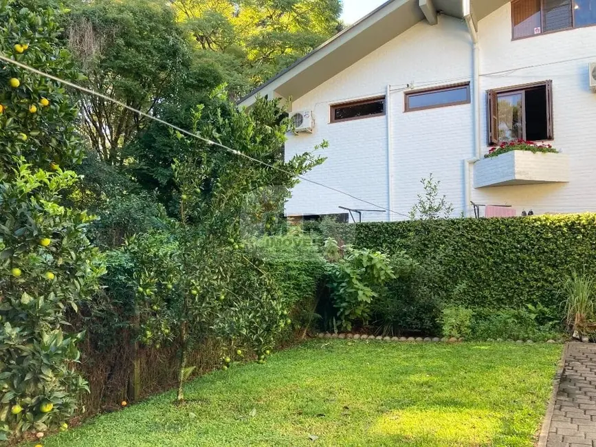 Casa com 4 quartos à venda, 350m2 em Nova Petropolis - RS - imagem 7 Foto 7 de Casa com 4 quartos à venda, 350m2 em Nova Petropolis - RS