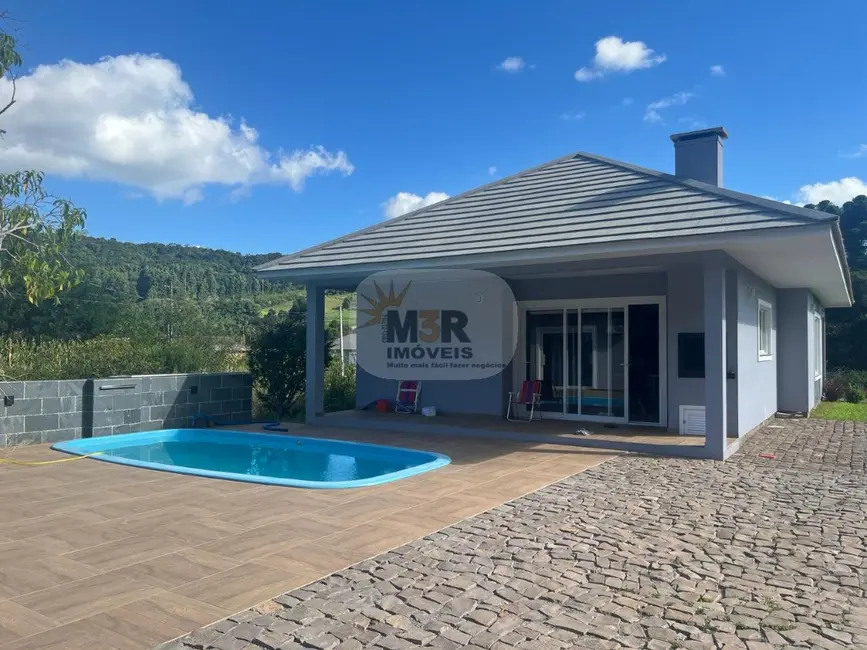 Sítio / Rancho com 3 quartos à venda, 127m2 em Nova Petropolis - RS - imagem 4 Foto 4 de Sítio / Rancho com 3 quartos à venda, 127m2 em Nova Petropolis - RS