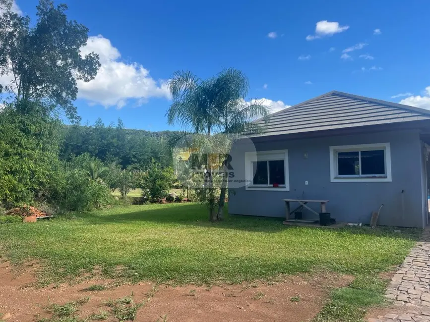 Foto 2 de Sítio / Rancho com 3 quartos à venda, 127m2 em Nova Petropolis - RS