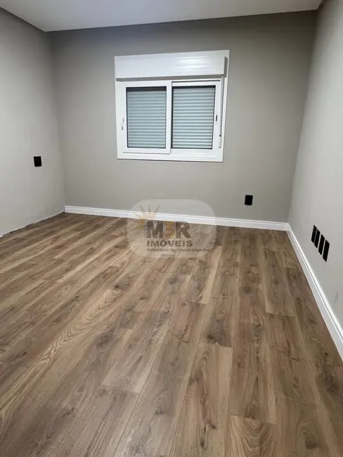 Casa com 2 quartos à venda e para alugar, 170m2 em Nova Petropolis - RS - imagem 3 Foto 3 de Casa com 2 quartos à venda e para alugar, 170m2 em Nova Petropolis - RS