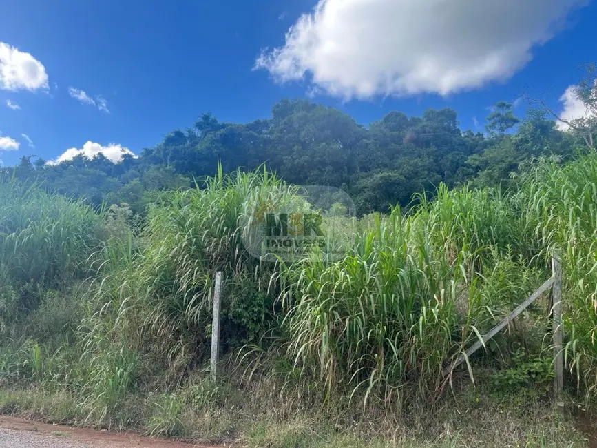 Foto 1 de Terreno / Lote à venda, 429m2 em Nova Petropolis - RS