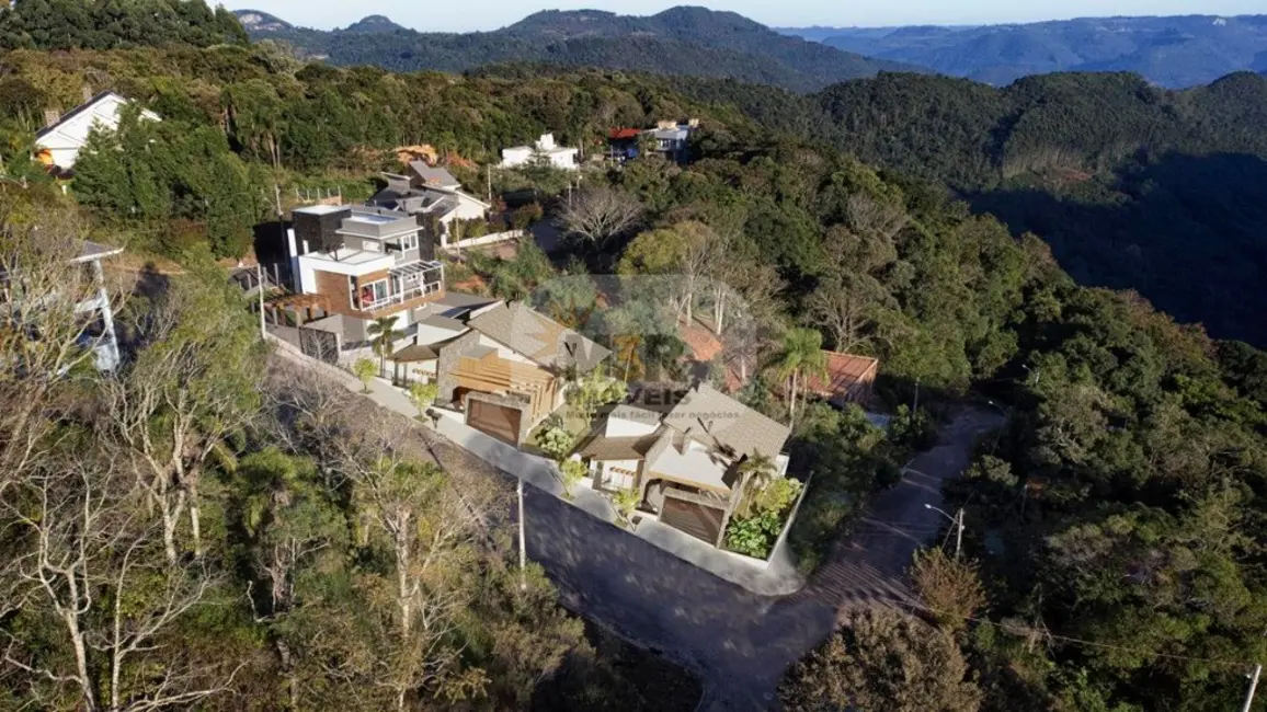 Foto 4 de Casa com 2 quartos à venda, 165m2 em Nova Petropolis - RS