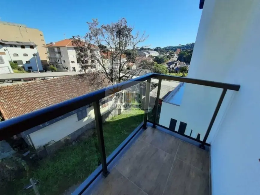 Apartamento com 3 quartos para alugar, 100m2 em Centro, Nova Petropolis - RS - imagem 6 Foto 6 de Apartamento com 3 quartos para alugar, 100m2 em Centro, Nova Petropolis - RS