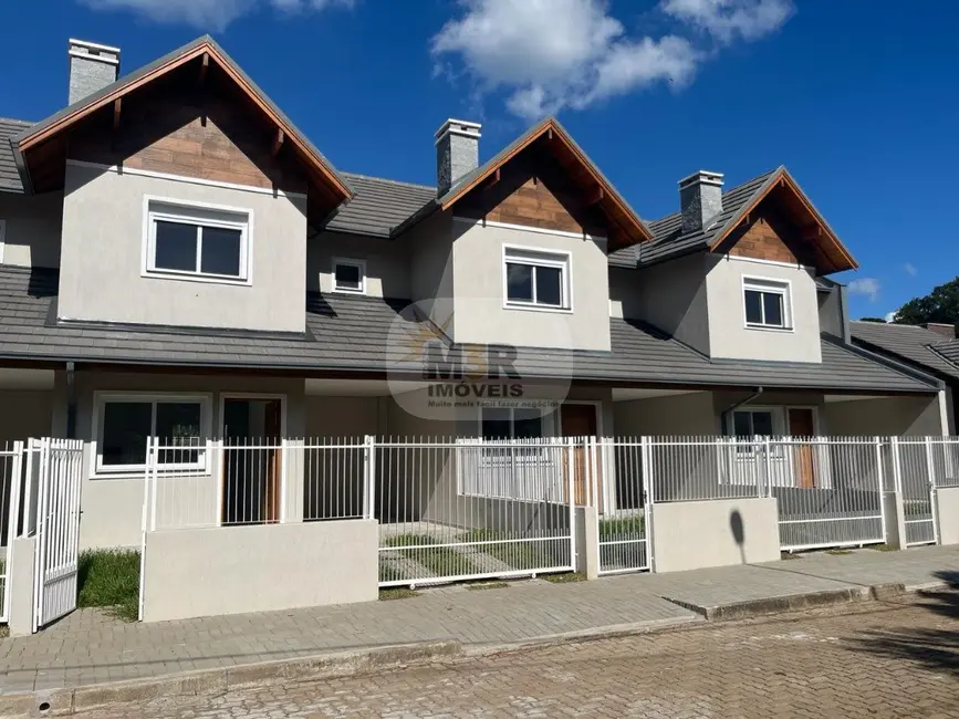 Foto 1 de Casa com 2 quartos à venda, 109m2 em Nova Petropolis - RS