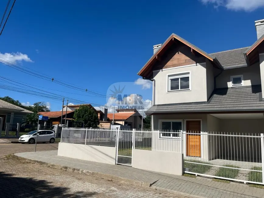 Foto 3 de Casa com 2 quartos à venda, 109m2 em Nova Petropolis - RS