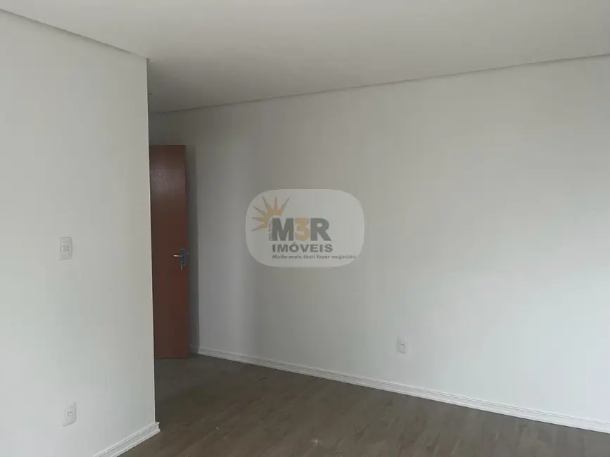 Foto 2 de Apartamento com 3 quartos para alugar, 120m2 em Centro, Nova Petropolis - RS