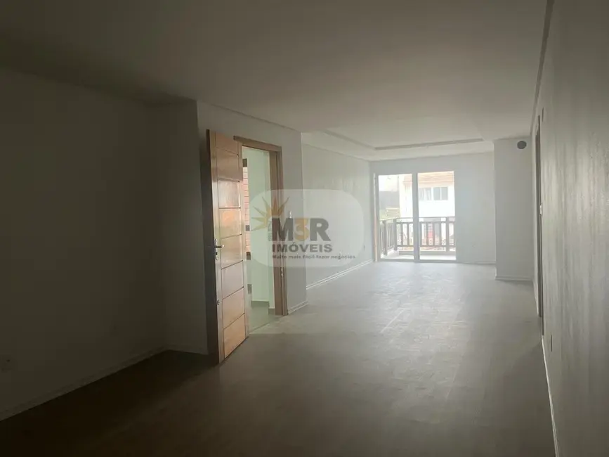 Foto 1 de Apartamento com 3 quartos para alugar, 120m2 em Centro, Nova Petropolis - RS