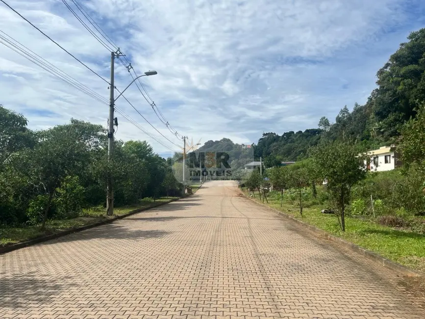 Terreno / Lote à venda, 360m2 em Nova Petropolis - RS - imagem 3 Foto 3 de Terreno / Lote à venda, 360m2 em Nova Petropolis - RS