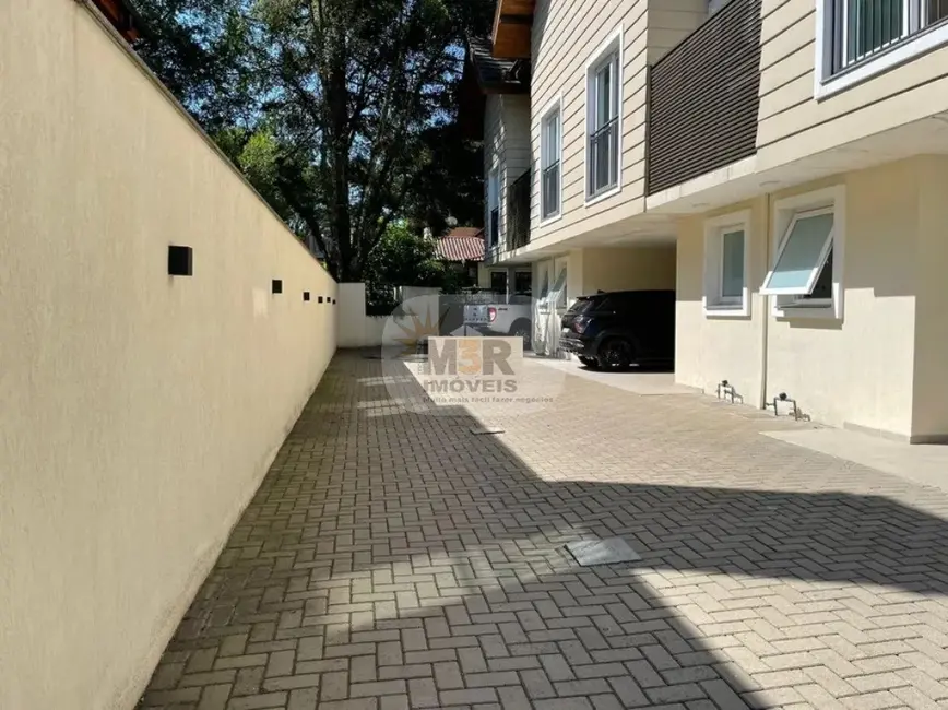Casa de Condomínio com 3 quartos à venda, 143m2 em Canela - RS - imagem 3 Foto 3 de Casa de Condomínio com 3 quartos à venda, 143m2 em Canela - RS