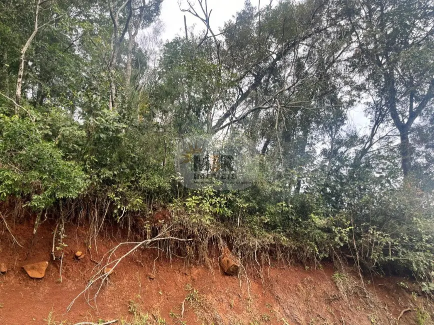 Foto 1 de Terreno / Lote à venda, 657m2 em Nova Petropolis - RS