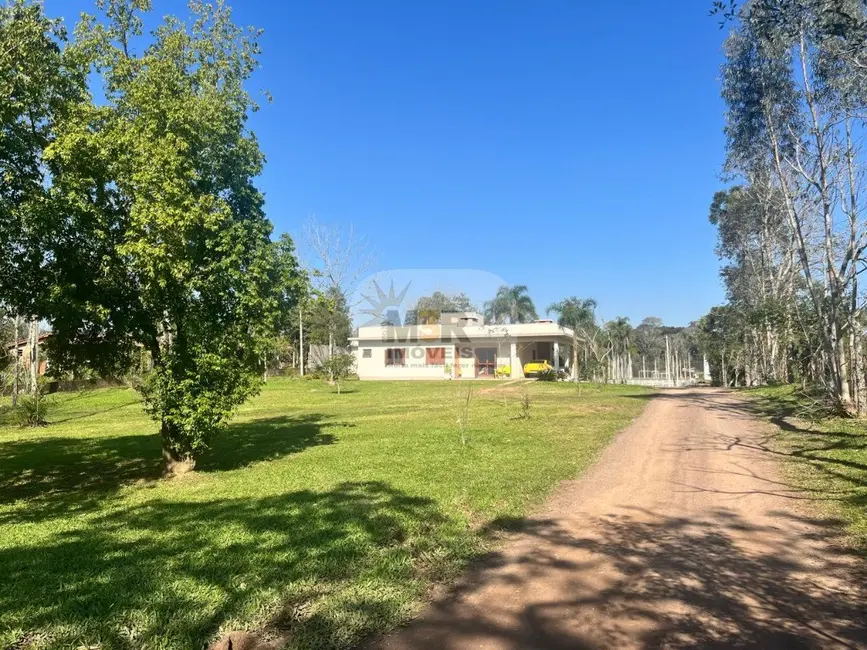 Foto 6 de Sítio / Rancho com 3 quartos à venda, 210m2 em Sapiranga - RS