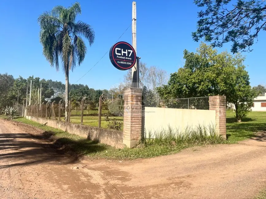 Foto 3 de Sítio / Rancho com 3 quartos à venda, 210m2 em Sapiranga - RS