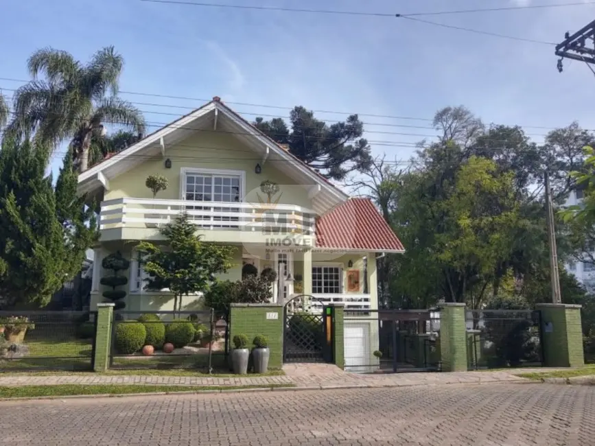 Foto 1 de Casa com 4 quartos à venda, 246m2 em Nova Petropolis - RS