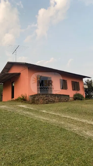 Foto 1 de Casa com 3 quartos à venda, 70m2 em Nova Petropolis - RS