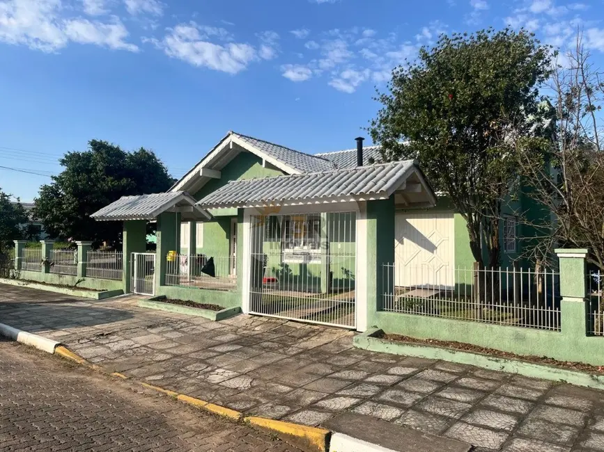 Foto 1 de Casa com 3 quartos à venda, 120m2 em Nova Petropolis - RS