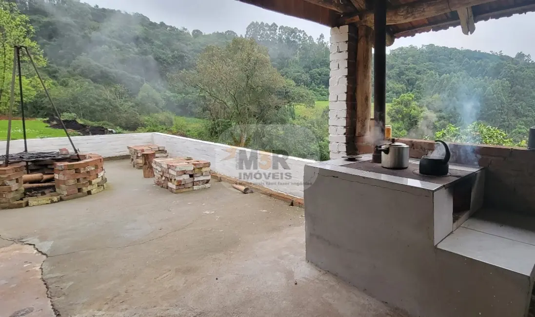 Sítio / Rancho com 2 quartos à venda, 80m2 em Nova Petropolis - RS - imagem 7 Foto 7 de Sítio / Rancho com 2 quartos à venda, 80m2 em Nova Petropolis - RS