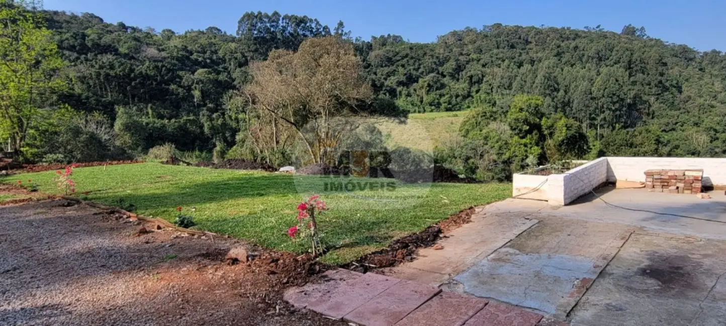 Sítio / Rancho com 2 quartos à venda, 80m2 em Nova Petropolis - RS - imagem 6 Foto 6 de Sítio / Rancho com 2 quartos à venda, 80m2 em Nova Petropolis - RS