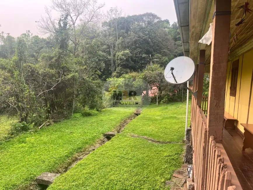 Sítio / Rancho com 3 quartos à venda, 140m2 em Nova Petropolis - RS - imagem 2 Foto 2 de Sítio / Rancho com 3 quartos à venda, 140m2 em Nova Petropolis - RS
