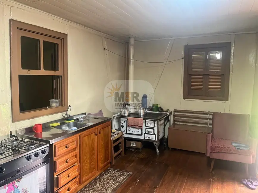 Sítio / Rancho com 3 quartos à venda, 140m2 em Nova Petropolis - RS - imagem 4 Foto 4 de Sítio / Rancho com 3 quartos à venda, 140m2 em Nova Petropolis - RS