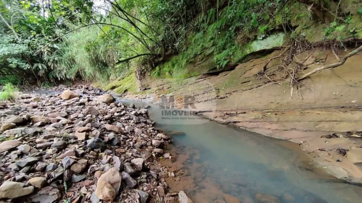 Foto 8 de Sítio / Rancho com 3 quartos à venda, 300m2 em Nova Petropolis - RS