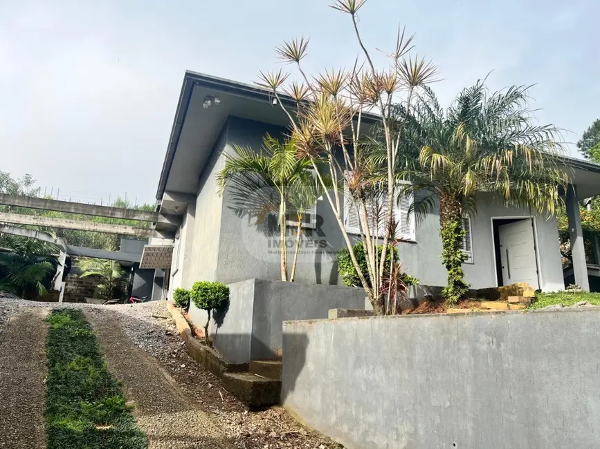 Casa com 2 quartos para alugar, 120m2 em Nova Petropolis - RS - imagem 4 Foto 4 de Casa com 2 quartos para alugar, 120m2 em Nova Petropolis - RS