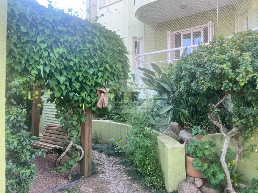 Apartamento com 2 quartos para alugar, 112m2 em Centro, Nova Petropolis - RS - imagem 5 Foto 5 de Apartamento com 2 quartos para alugar, 112m2 em Centro, Nova Petropolis - RS