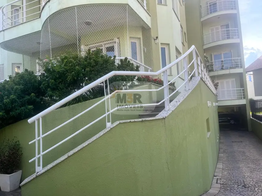 Apartamento com 2 quartos para alugar, 112m2 em Centro, Nova Petropolis - RS - imagem 3 Foto 3 de Apartamento com 2 quartos para alugar, 112m2 em Centro, Nova Petropolis - RS