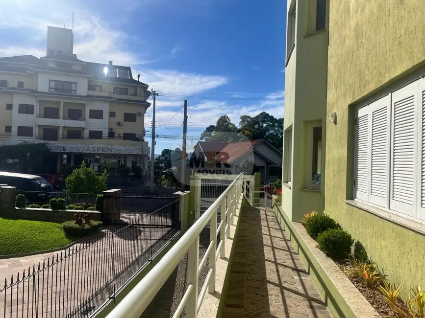 Apartamento com 2 quartos para alugar, 112m2 em Centro, Nova Petropolis - RS - imagem 6 Foto 6 de Apartamento com 2 quartos para alugar, 112m2 em Centro, Nova Petropolis - RS