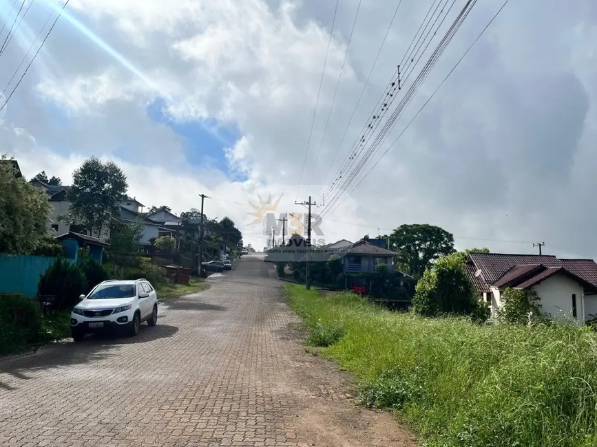 Terreno / Lote à venda, 450m2 em Nova Petropolis - RS - imagem 6 Foto 6 de Terreno / Lote à venda, 450m2 em Nova Petropolis - RS