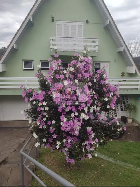 Foto 2 de Casa com 4 quartos à venda, 357m2 em Nova Petropolis - RS