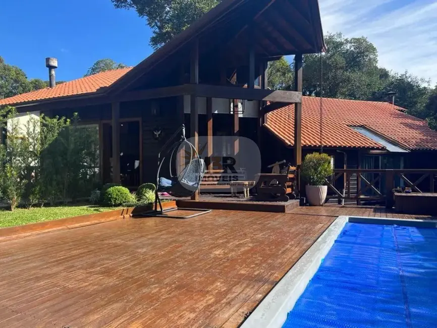 Foto 1 de Casa com 6 quartos à venda, 363m2 em Gramado - RS