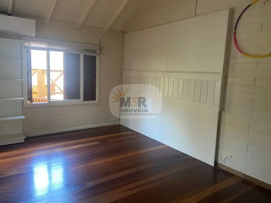 Foto 9 de Casa com 6 quartos à venda, 363m2 em Gramado - RS