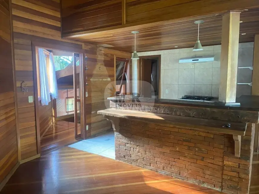 Foto 8 de Casa com 6 quartos à venda, 363m2 em Gramado - RS
