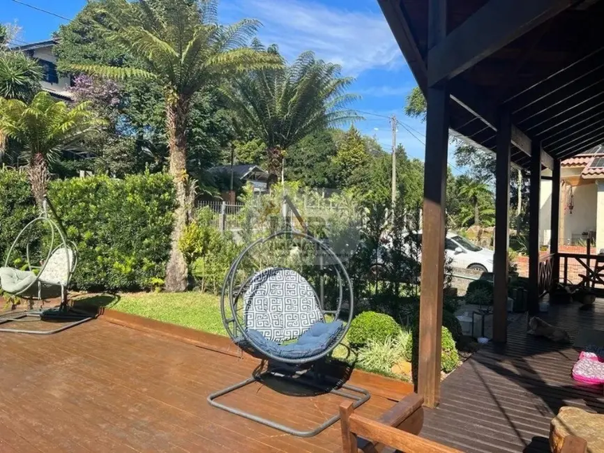 Foto 5 de Casa com 6 quartos à venda, 363m2 em Gramado - RS