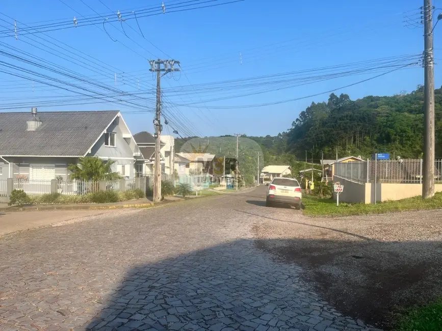 Armazém / Galpão para alugar, 150m2 em Nova Petropolis - RS - imagem 7 Foto 7 de Armazém / Galpão para alugar, 150m2 em Nova Petropolis - RS
