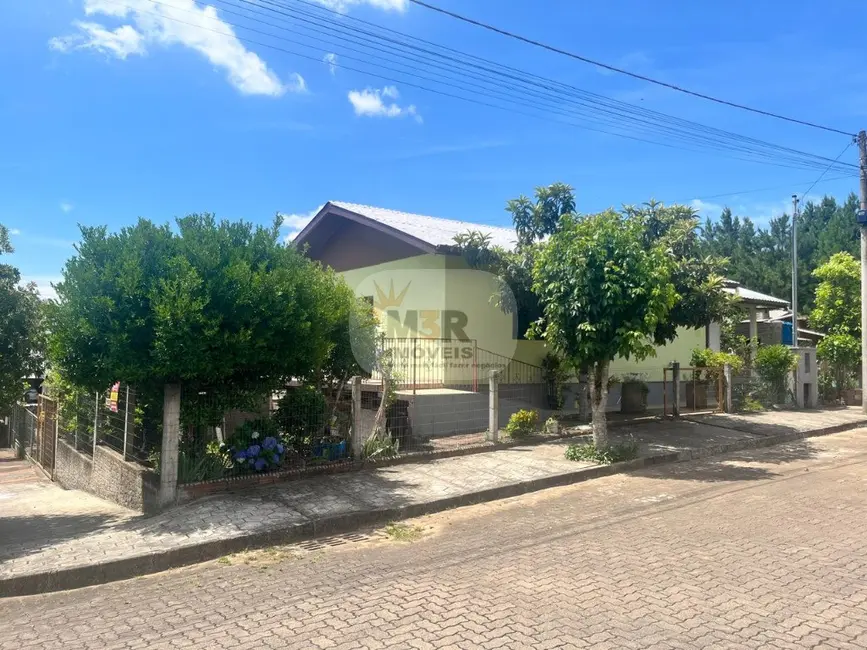Casa com 2 quartos à venda, 117m2 em Nova Petropolis - RS - imagem 2 Foto 2 de Casa com 2 quartos à venda, 117m2 em Nova Petropolis - RS