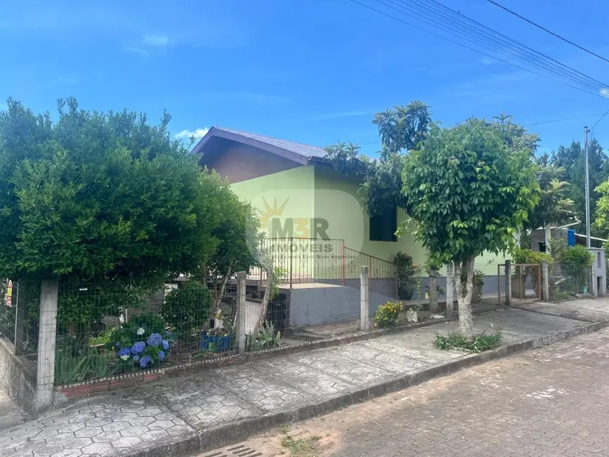 Casa com 2 quartos à venda, 117m2 em Nova Petropolis - RS - imagem 3 Foto 3 de Casa com 2 quartos à venda, 117m2 em Nova Petropolis - RS