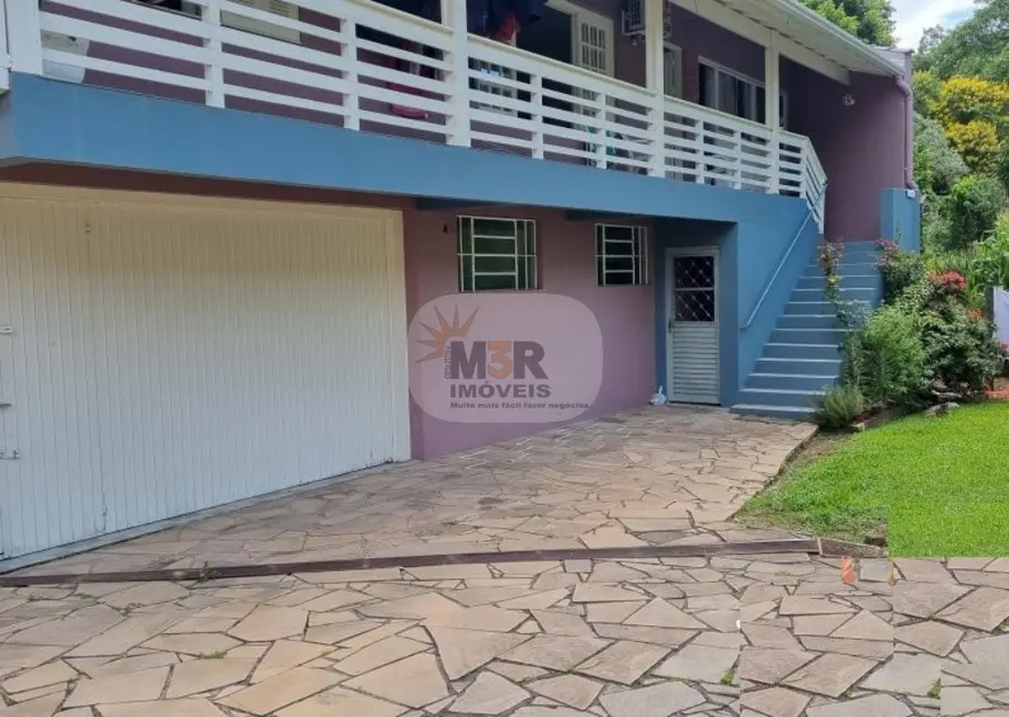 Sala Comercial para alugar, 50m2 em Centro, Nova Petropolis - RS - imagem 2 Foto 2 de Sala Comercial para alugar, 50m2 em Centro, Nova Petropolis - RS