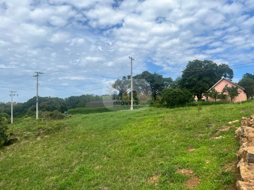 Foto 1 de Terreno / Lote à venda, 465m2 em Nova Petropolis - RS